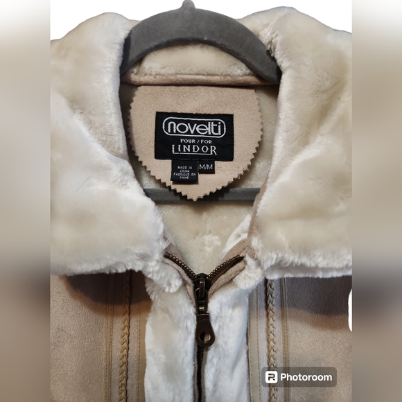 NOVELTI Vest M size - Picture 3 of 7